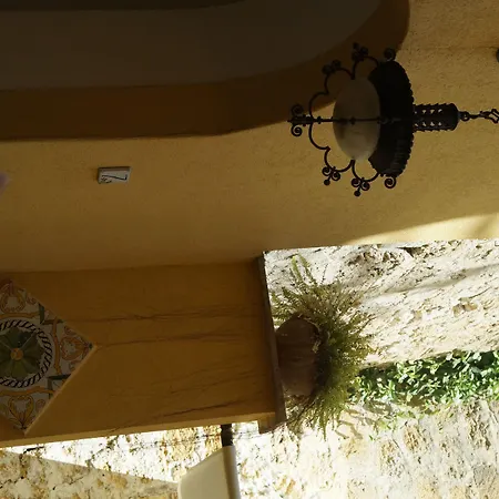 Khalisah Bed & Breakfast 4*