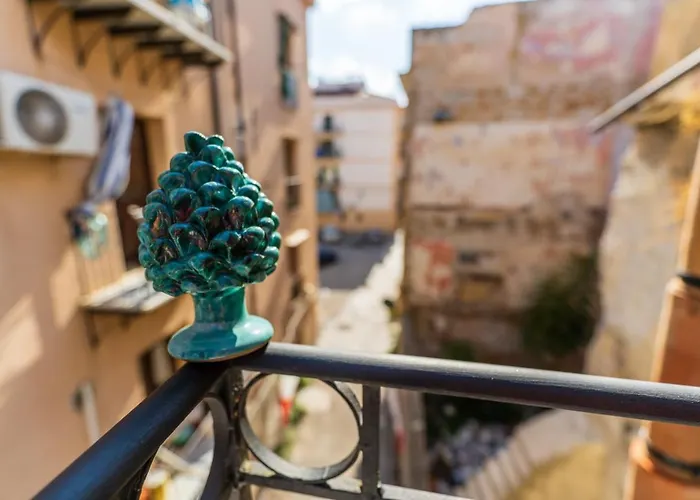 Bed & Breakfast Khalisah 4*