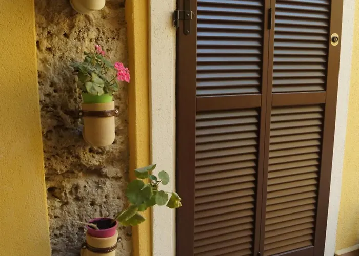 Bed & Breakfast Khalisah 4*