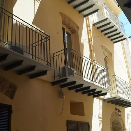 Khalisah 4* Palermo